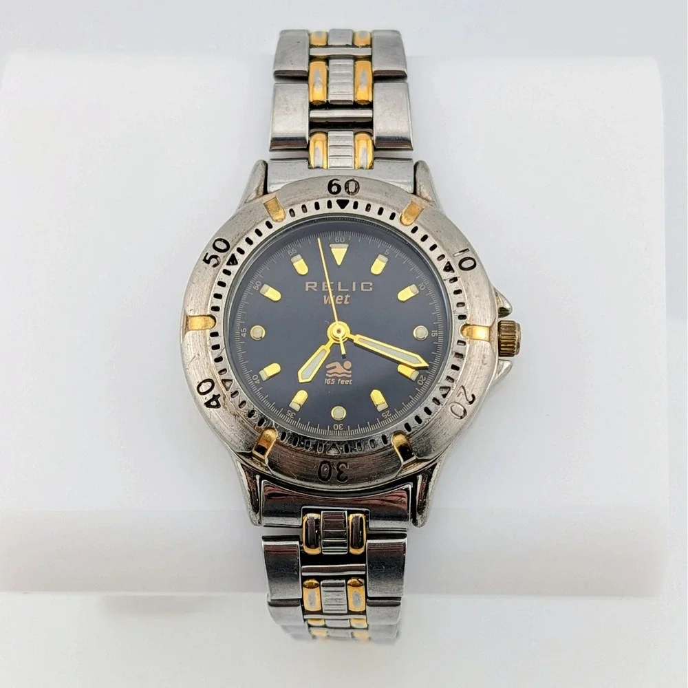 Relic Wet Diver Style Quartz Women's Watch Two Tone Rotating Bezel Black Dial‎